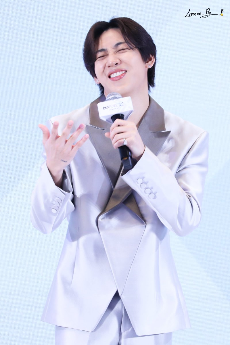 lemon_yb's tweet photo. 261015  @BamBam1A  คนหล่อ  ที่ใช้คำว่า น่ารัก ได้เปลืองที่สุด😆😆😆
#BamBam #뱀뱀 #แบมแบม
#BoPureXxBamBamPressCon
#BoPureXxBamBam https://t.co/cP4pcXdRUk