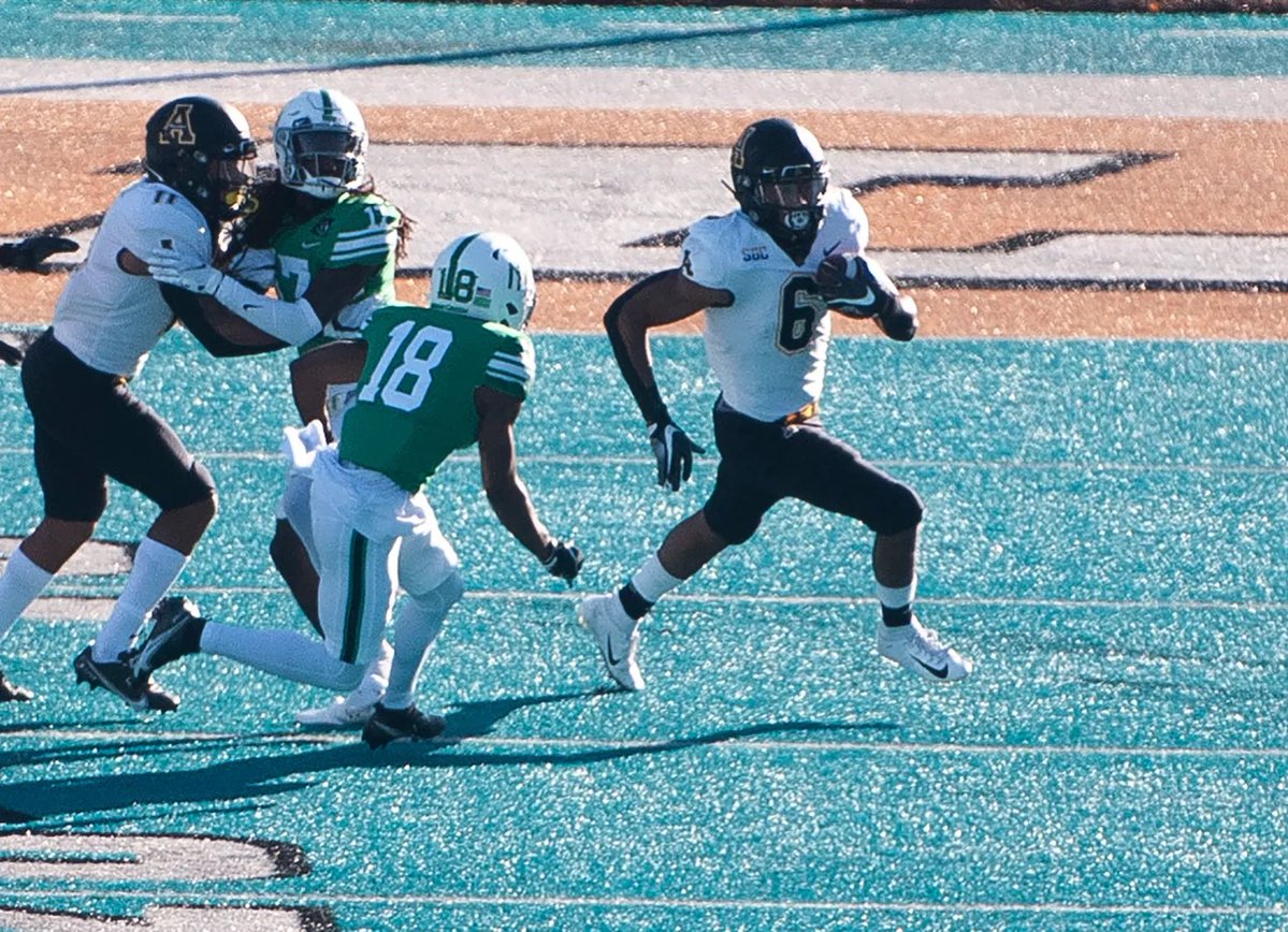 AppPredictions's tweet photo. fun fact App state is 9-0 since joining the sun belt vs the American 

5-0 Charlotte 
4-0 ECU 

VS current AAC members not members when we played 2-0

1-0 UAB
1-0 NORTH TEXAS https://t.co/R0bPcdTSiG