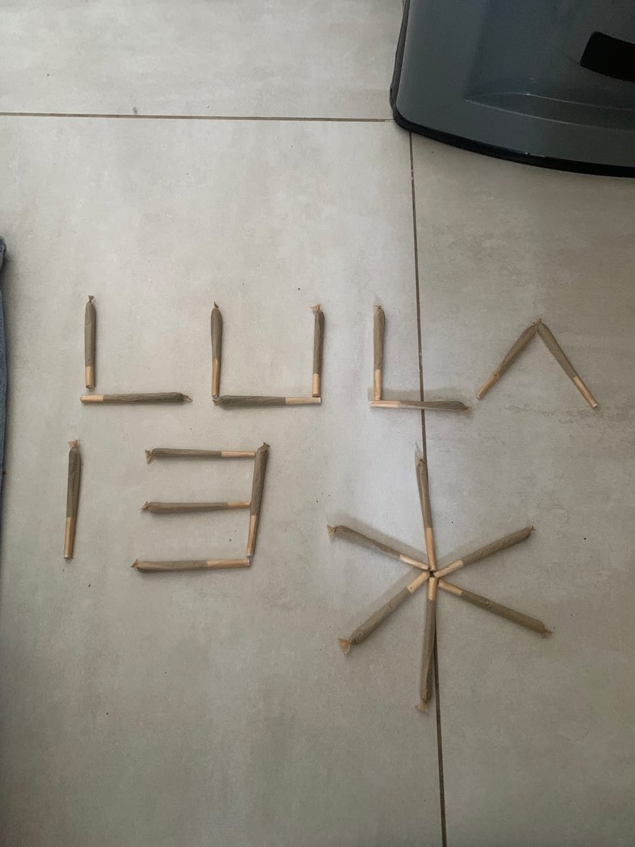 DeBoaHomer's tweet photo. Mudança é com Lula 
então legaliza Lula https://t.co/jzL2DTpO3z