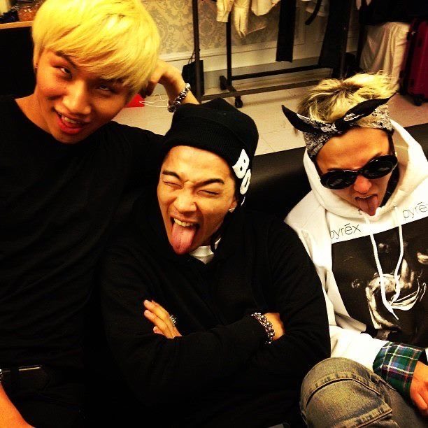 l17cn8's tweet photo. #2026MAMAVOTE #BIGBANG https://t.co/w6yxLlbtuJ