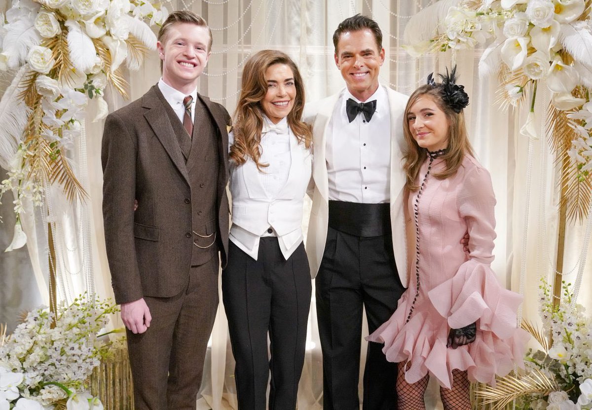 LFDLAYR's tweet photo. Johnny, Victoria, William & Katie
#YR #LFDLA https://t.co/GkZn4v0X5f