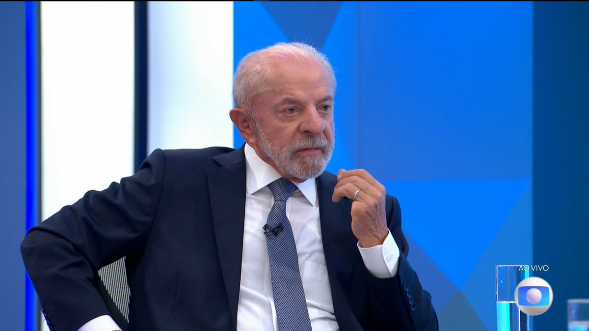 MidiaNINJA's tweet photo. FIRME NA SEGURANÇA!

“Para o trabalhador, nós queremos tranquilidade, segurança e proteção. Para os bandidos, a prisão”, diz Lula.

#LulaNaGlobo https://t.co/WYouD6cSSV