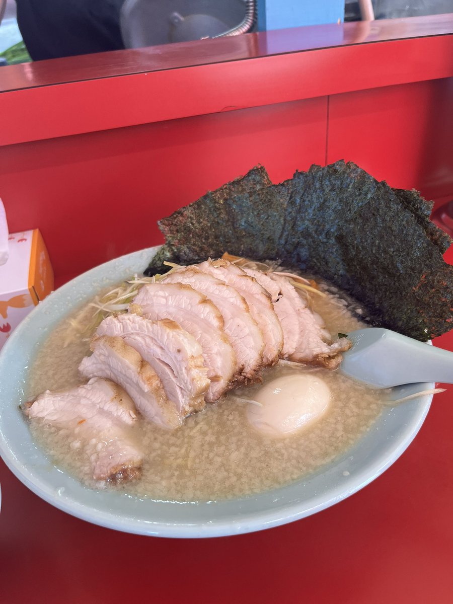 negi_camp's tweet photo. 再開後、初訪問。
安定の美味しさとチャーシューのボリュームだった🤤
めちゃくちゃ腹パン‼️‼️‼️ https://t.co/U4x3GJ2xhF