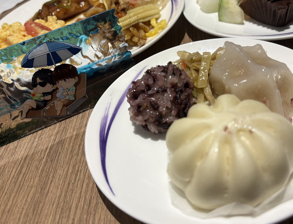 Mariexelloss's tweet photo. 最後の朝ごはん、義務感豆乳。
あと30分くらいお茶してから出発🛫 https://t.co/cJNzebU0qp