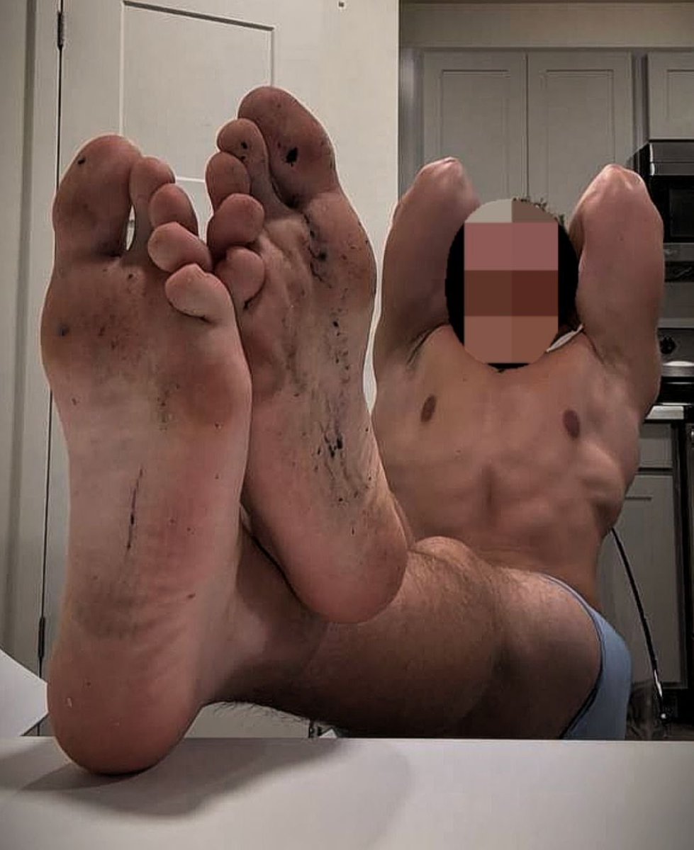 ZionWillDrain's tweet photo. You nerds love linty jock feet, don't you? 🖕😏

#FootFetish #Findom #MaleFindom #FinancialDomination #FootDomination #Soles https://t.co/skPSrhtu06