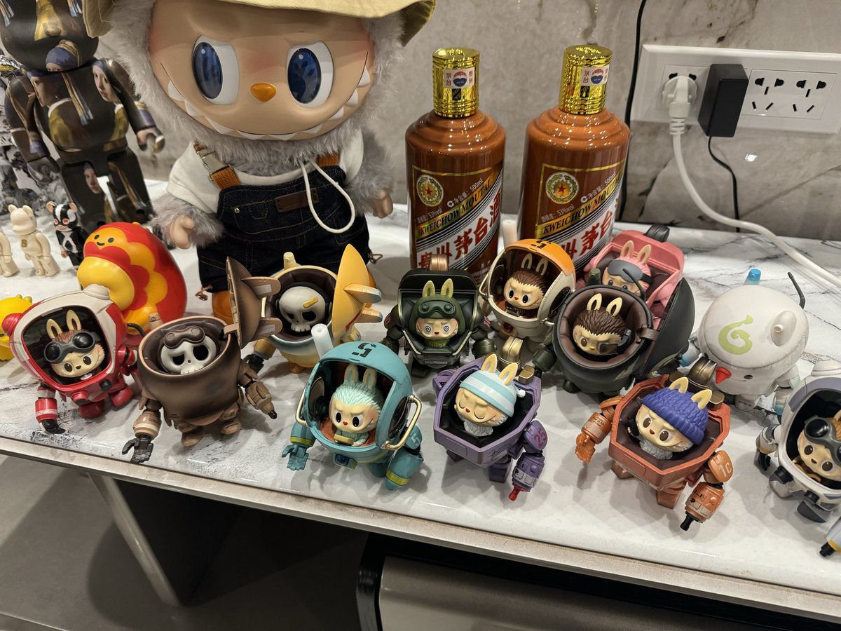 k9999gjy's tweet photo. 液断第一天 我看看一周液断掉多少斤
最近好喜欢兵人手办 想疯狂购入 https://t.co/JDquw0lvvn