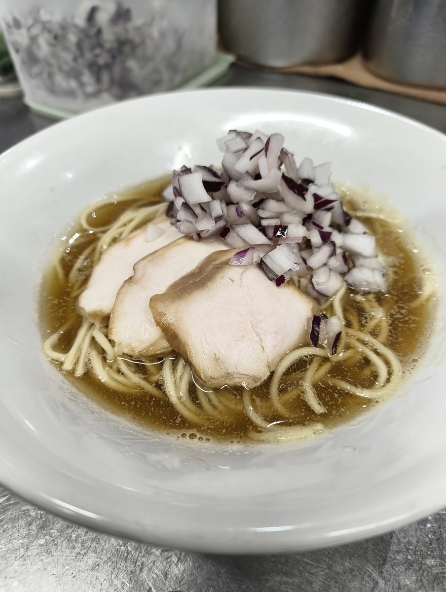 under0914's tweet photo. おはようございます！

本日から【追い煮干し  塩】通常メニューとなります
提供出来ない日のみアナウンス致します

ご来店お待ちしております https://t.co/h1LJSJGSdC