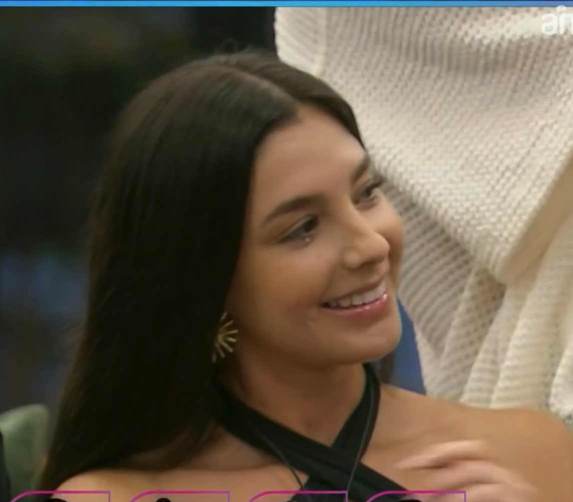 nicoacu_'s tweet photo. Tai y Facu dando masterclass, mis candidatos 👏🏻

#granhermanouy https://t.co/wV3JWT1DSZ