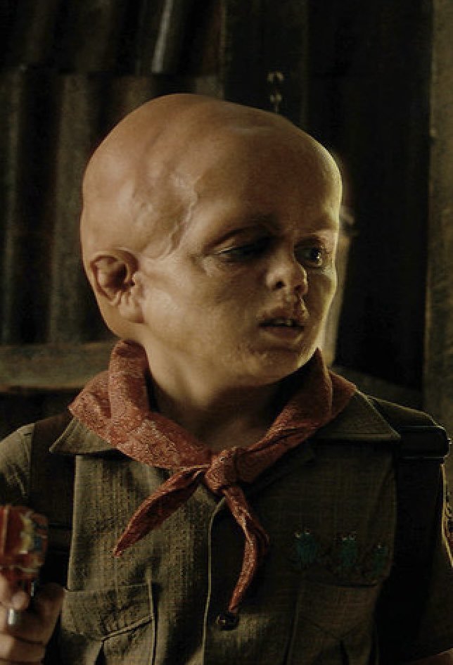 VOORHEESBLOOD's tweet photo. ||• imagine telling this kid that he's gonna fight a telekinetic teenager and go to space. would blow the little dudes mind. https://t.co/XZ8xAATcuP