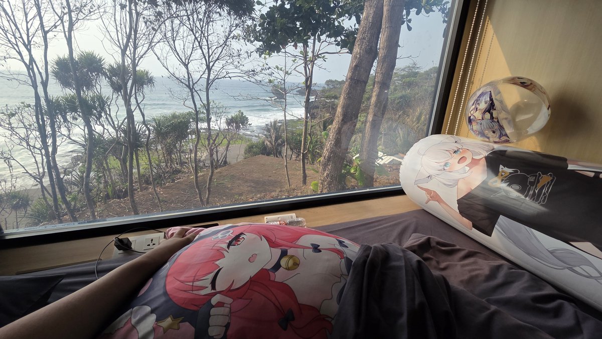 Futanzu's tweet photo. Morning view again, never get bored https://t.co/sz7cqxGDdE
