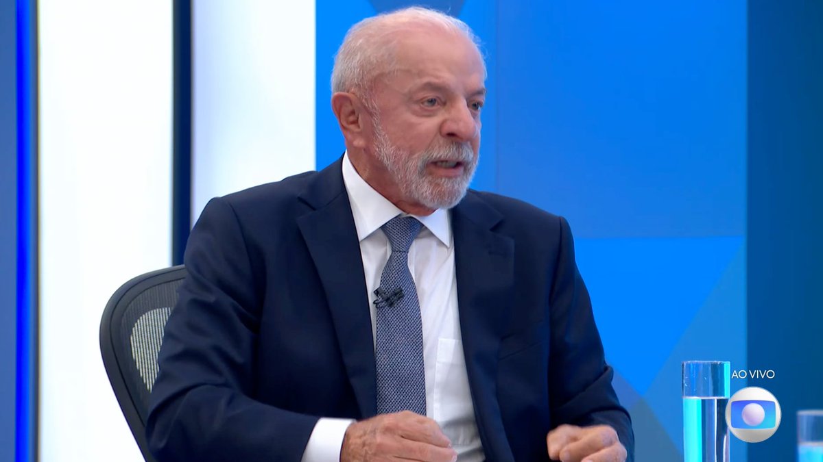 AnaliseGeopol's tweet photo. 🇧🇷 O presidente Lula afirmou que é contrário a medidas econômicas neoliberais, inclusive refutando as ideias do seu presidente do Banco Central, Gabriel Galípolo. Lula defende que o Estado realize amplos investimentos e incentive o crescimento econômico e redistribuição econômica https://t.co/PvsJlQPor0