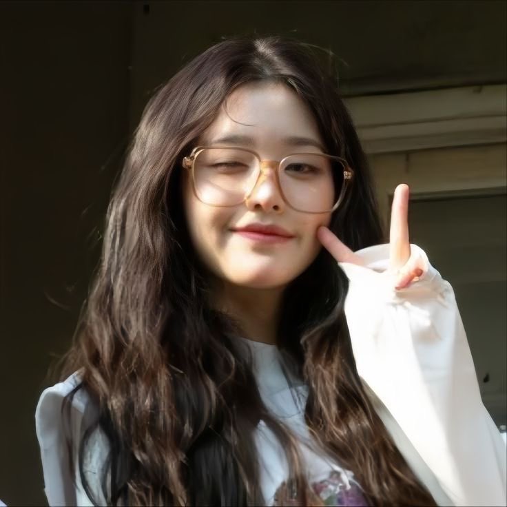 WonySwoon's tweet photo. @LeeseoSwoon Kakak juga sudah rapih dan siap diajak jalan-jalan! https://t.co/NVpsMhZQTG