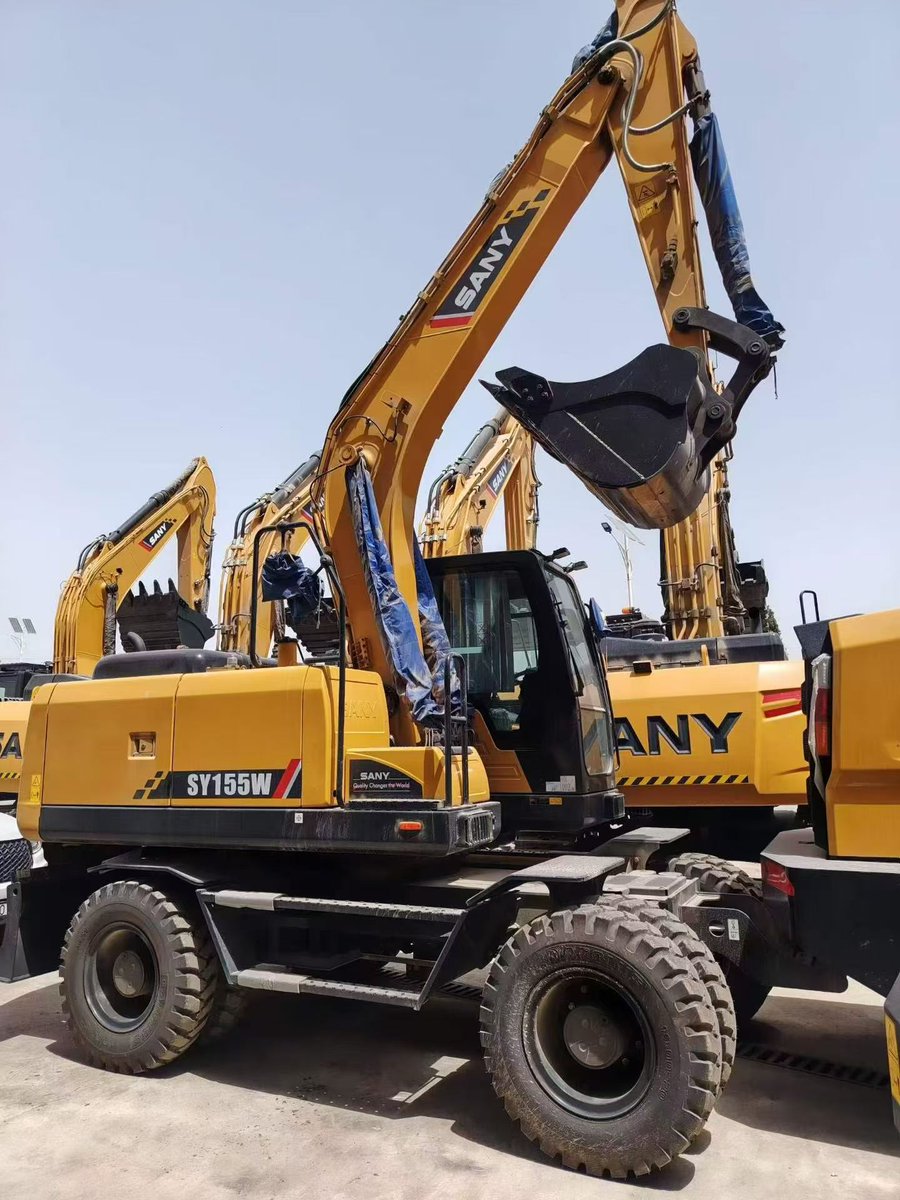 CamelliaYuan7's tweet photo. @komatco  two weeks!!!
Welcome to inquire(￣O￣)ノ🔥🔥

📱Mobile/WAP: 86 19522374921
Email: camellia@komatco.com
#sany #xcmg #wheelloader #telehander #motorgrader #bulldozer #truckcrane #roadmachine #earthmovingmachine #constructionequipment https://t.co/y0YHqlwWm0
