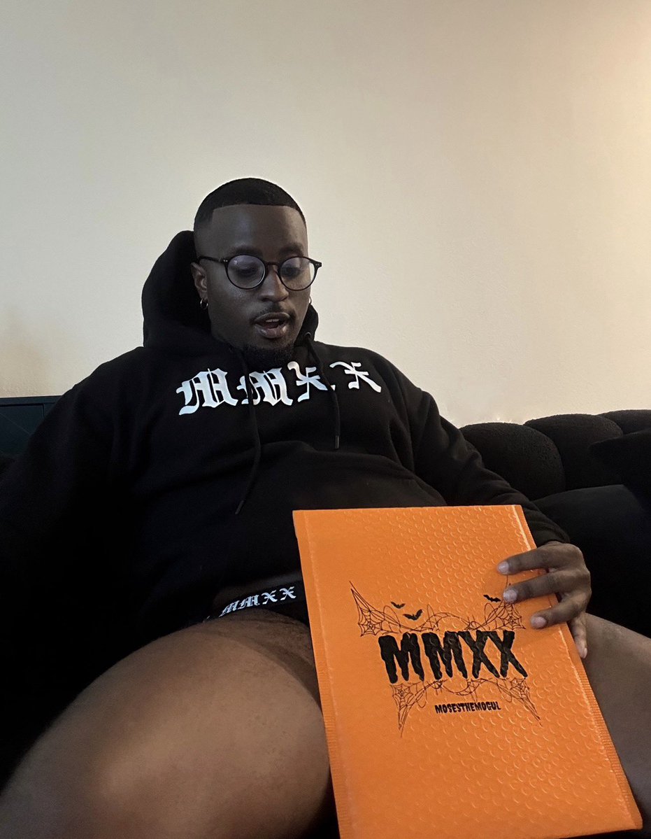 Mosesthemogul's tweet photo. @mmxxbythemogul Mystery Orders ‘25 🔎

https://t.co/HVcp8hGMgq #tbt https://t.co/lqdS8S4e0j