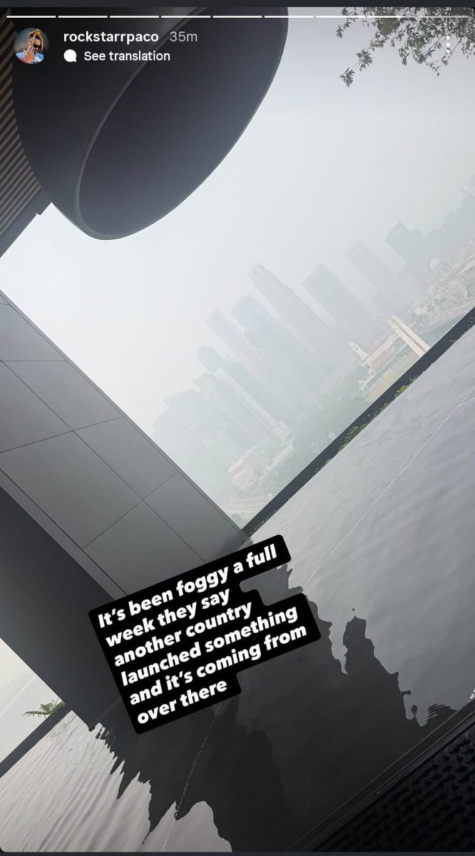 oikywaa's tweet photo. update story gitaris BIGBANG di tour ini

malu2in bgt anjrottt 😭😭😭😭 https://t.co/pDl6de7UPC