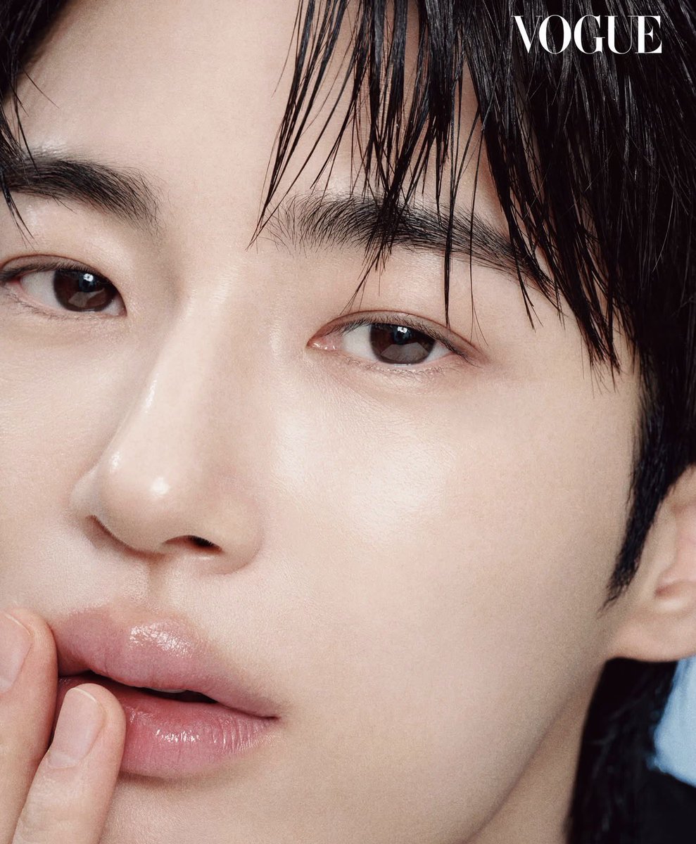 dolgolaeui's tweet photo. Byeon Woo Seok #byeonwooseok #변우석 #recordofyouth #moonshine #20thcenturygirl #stronggirlnamsoon #perfectcrown #flowercrewjoseonmarriageagency #searchwww #lovelyrunner You can also follow Woo Seok’s official IG account - byeonwooseok https://t.co/9uEmWtTybU