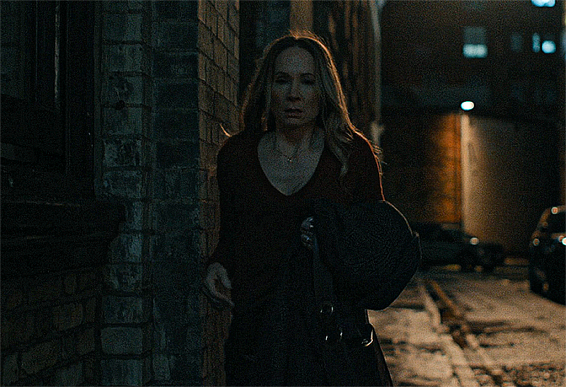 ScreenTalkHouse's tweet photo. Gina and Jan both ran from Harry, only to seek refuge in the arms of two men who embody everything they were trying to escape. #Mobland https://t.co/cR6Vw7H49q