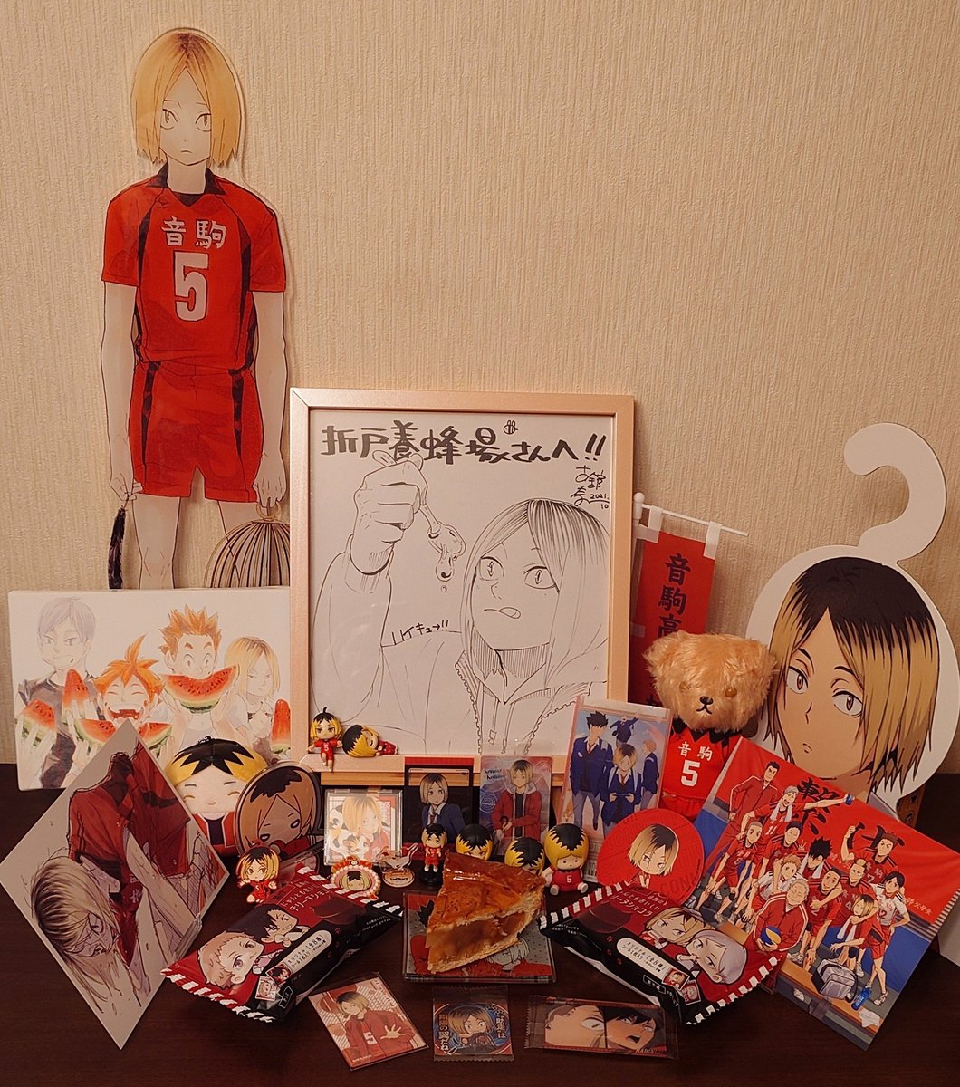 orito_apiary's tweet photo. 🎉HAPPY BIRTHDAY🎉

研磨君、お誕生日おめでとうございます🎂
今年も皆からお祝いされて幸せ者ですね✨️

益々のご活躍をお祈り申し上げます🐱🏐

#孤爪研磨誕生祭2026 https://t.co/M3ia23Ow68