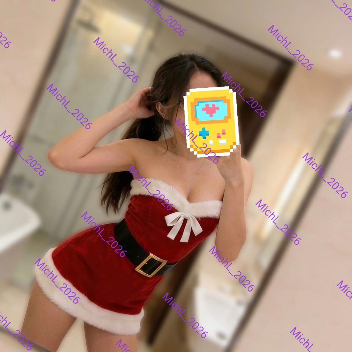 MichL_2026's tweet photo. 哇.. 你們都好調皮！
如承諾的，來點性感的...
哈哈.. 提前的聖誕禮物給你們 😜

Wow.. all of you so naughty!
As promised, something sexy...
Haha.. early Christmas for you all 😜 https://t.co/VaBXYqNXkl