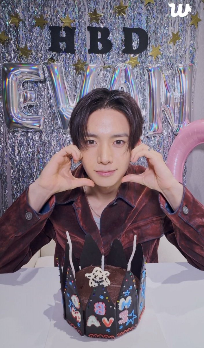 sarasilveira_'s tweet photo. :Β¨ Β·.Β· Β¨: β β
`Β· . π«π€πππβ€οΈπβ¨οΈ
#HAPPYBIRTHDAYEVAN #EVAN
#HAPPY_EVAN_DAY #EVANDAY
#μλ° #HEESEUNG #ν¬μΉ @h_evva_n https://t.co/moXbrJVt0n