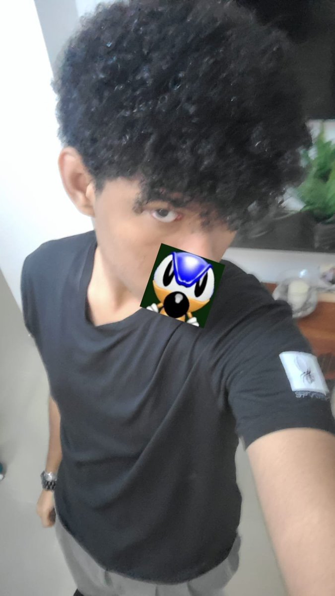 YomimoDX's tweet photo. En conmemoración a que somos mas de 10 mutis voy a enseñar mi geta. hermoso pelo que tengo lo amo. https://t.co/0mkBTa5R6l