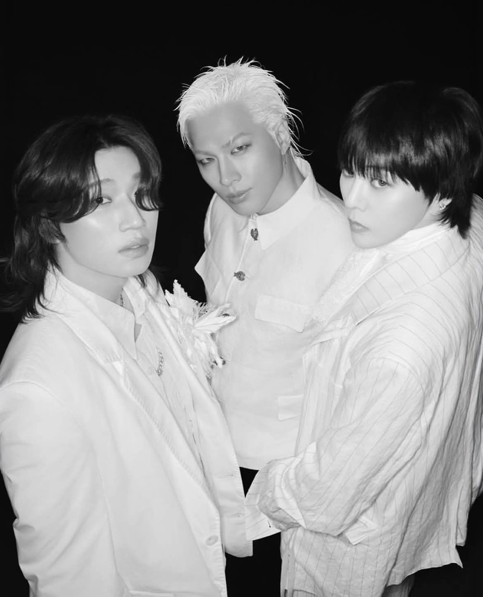 jjiyongg's tweet photo. i vote for #BIGBANG for #2026MAMAVOTE https://t.co/m9fRaRTYS2