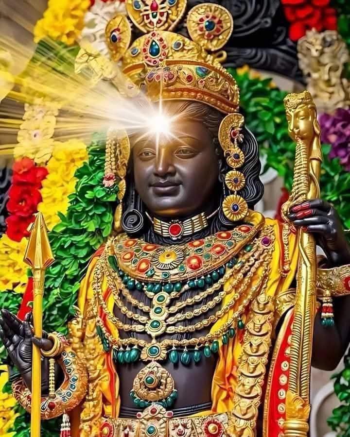 Abhi__160's tweet photo. 🌹श्रीराम को कितने वर्षों का वनवास मिला था ?
For how many years was Lord Ram sent to exile?
A.  👍12 वर्ष  (12 years)
B.  🙏13 वर्ष  (13 years)
C.  ❤️14 वर्ष  (14 years)
D.  👌15 वर्ष  (15 years) https://t.co/BySPzFwrGs