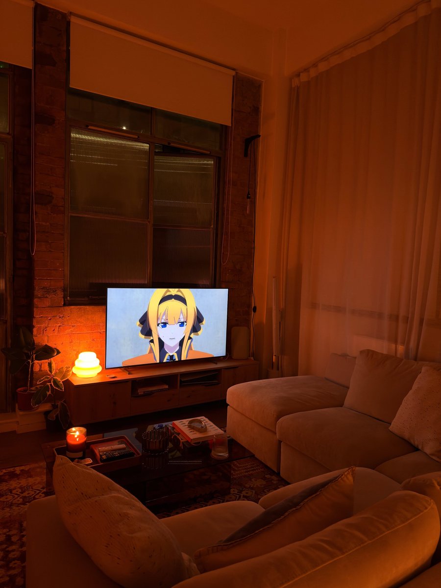 interior_only's tweet photo. POV: you turned your home into a permanent golden hour. 🟠✨ https://t.co/dwDfVBDeQh
