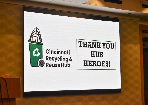 CintiRRH's tweet photo. What an great event at the Cincinnati Zoo where we celebrated our Hub Heroes — the hundreds of volunteers who truly power our organization A big thanks to the zoo's Josie Reardon and team for a great evening, and to Sue Magness, City of Cincinnati, for such a meaningful message. https://t.co/gEYjAY0tQg