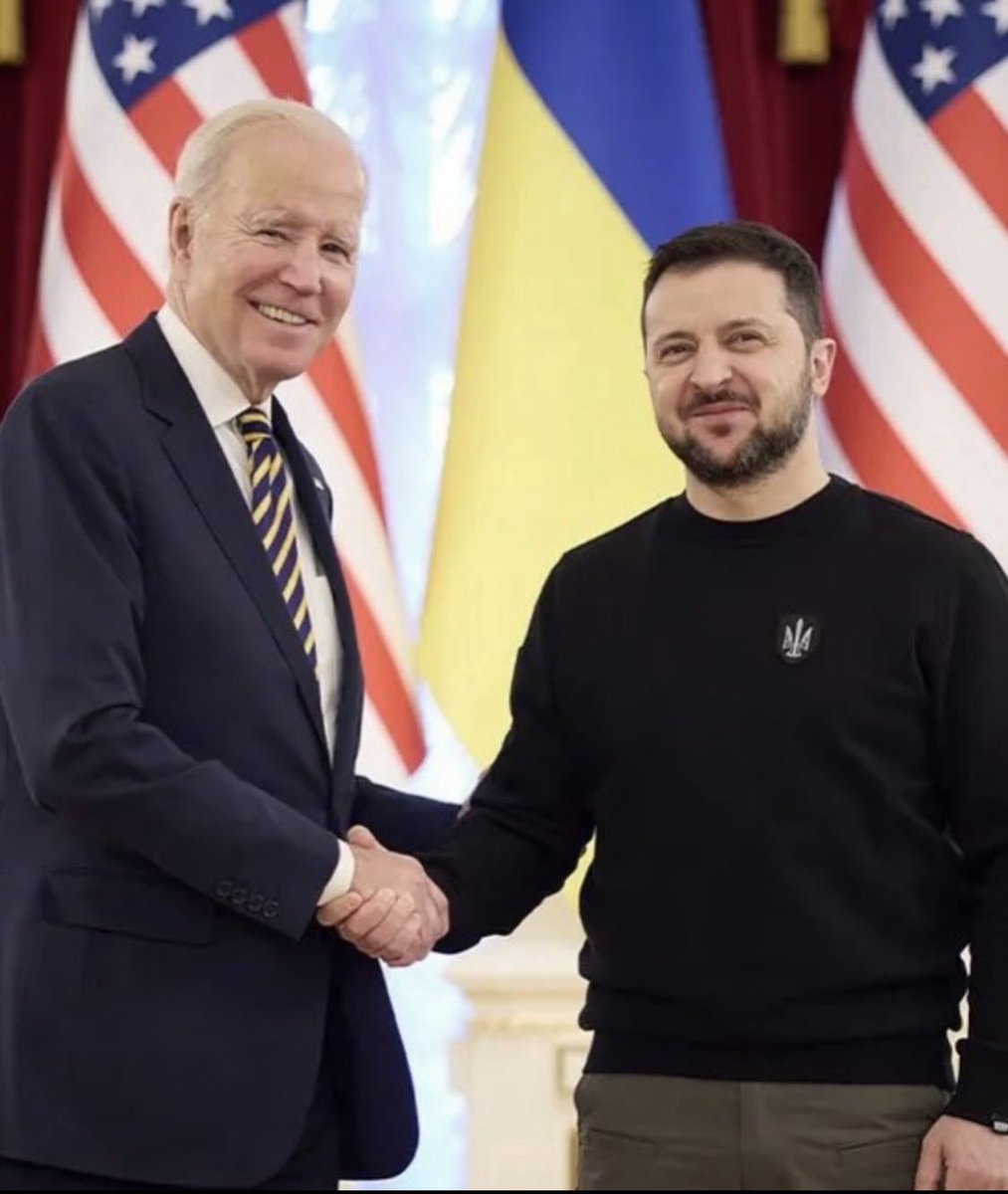 dianeeldredge99's tweet photo. @JamesTate121 I believe that at least 80% 
of Americans 
#StandWithUkraine 🇺🇦
And Not with the Criminal &amp; Russian asset DonaldTrump! 

SlavaUkraine 💙💛💙 https://t.co/joaCj31q9c