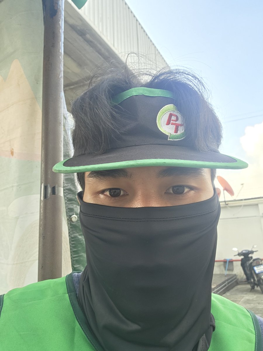 mhamai02's tweet photo. กล้องงเบลอออ หัวยุ่ง #ฟีดล่าสุด #คลิปล่าสุด #ล่าสุด #วันนี้ #เด็กปั้มหน้าตาดี https://t.co/sywWaEA69E