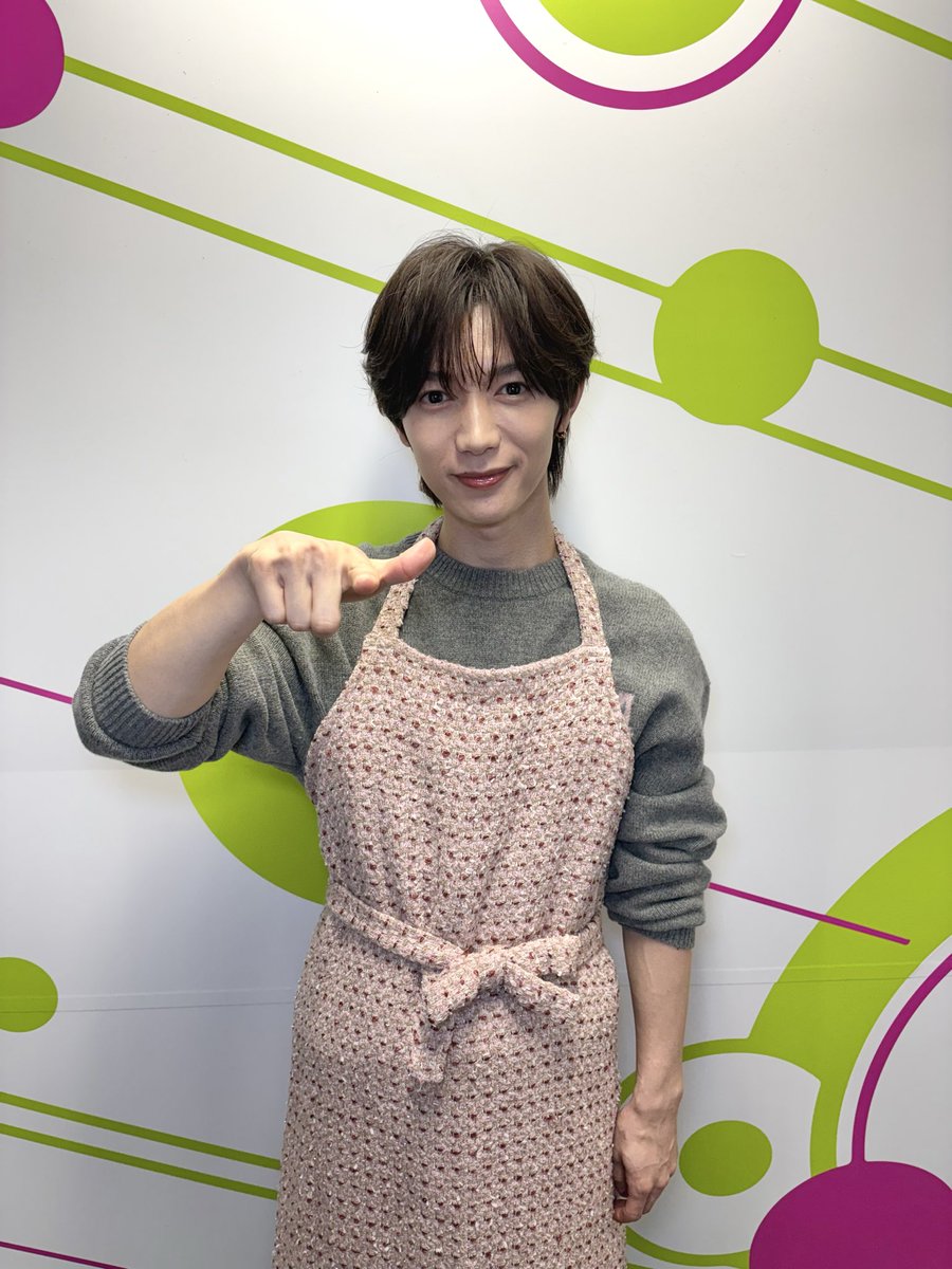 nonstop_fujitv's tweet photo. #ノンストップ
#七五三掛kitchen 🍳

料理初心者🔰
#TravisJapan #七五三掛龍也 が
#料理アイドル を目指す🩷

#鶏肉とさつまいものマスタードマヨソース

#しめにもできる簡単テク
焼きたての具材をソースに絡めて味付け

#今週のしめ何食べた
#中村海人 さん🎁
炊飯器で美味しいお米🍚

#ESSE
#Nadia https://t.co/bRN6KFquni