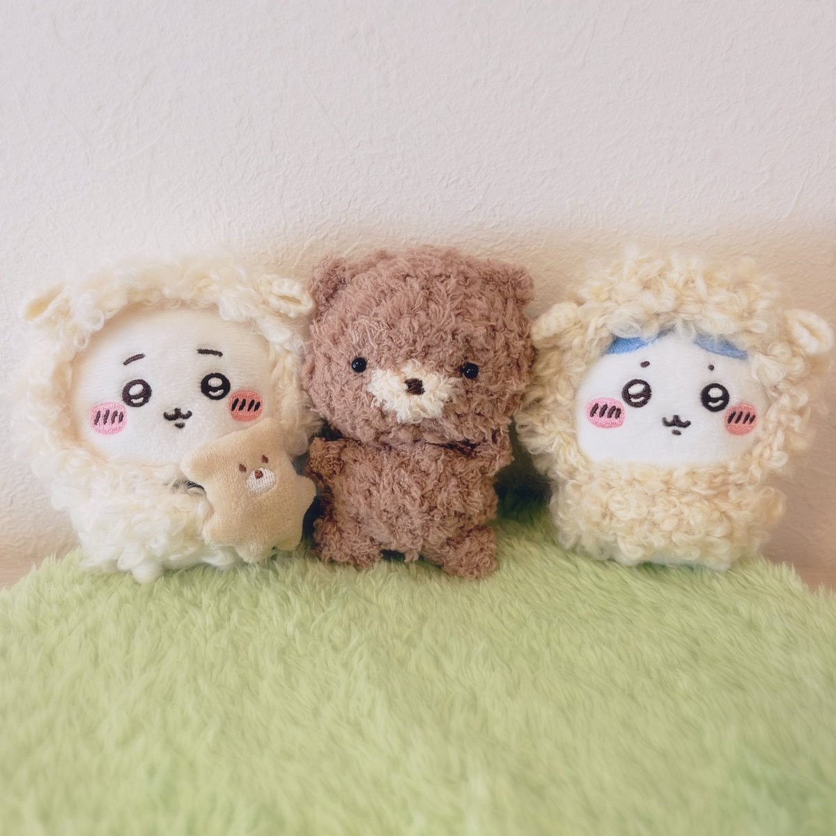 chii_roro's tweet photo. あまり糸で編んだもこもこベア🧸✨
ちょうどいいサイズになってわりと満足
♪₍₍ ٩( *ˊ ᵕ ˋ*)و ⁾⁾♪ https://t.co/eb8BV2tJAa
