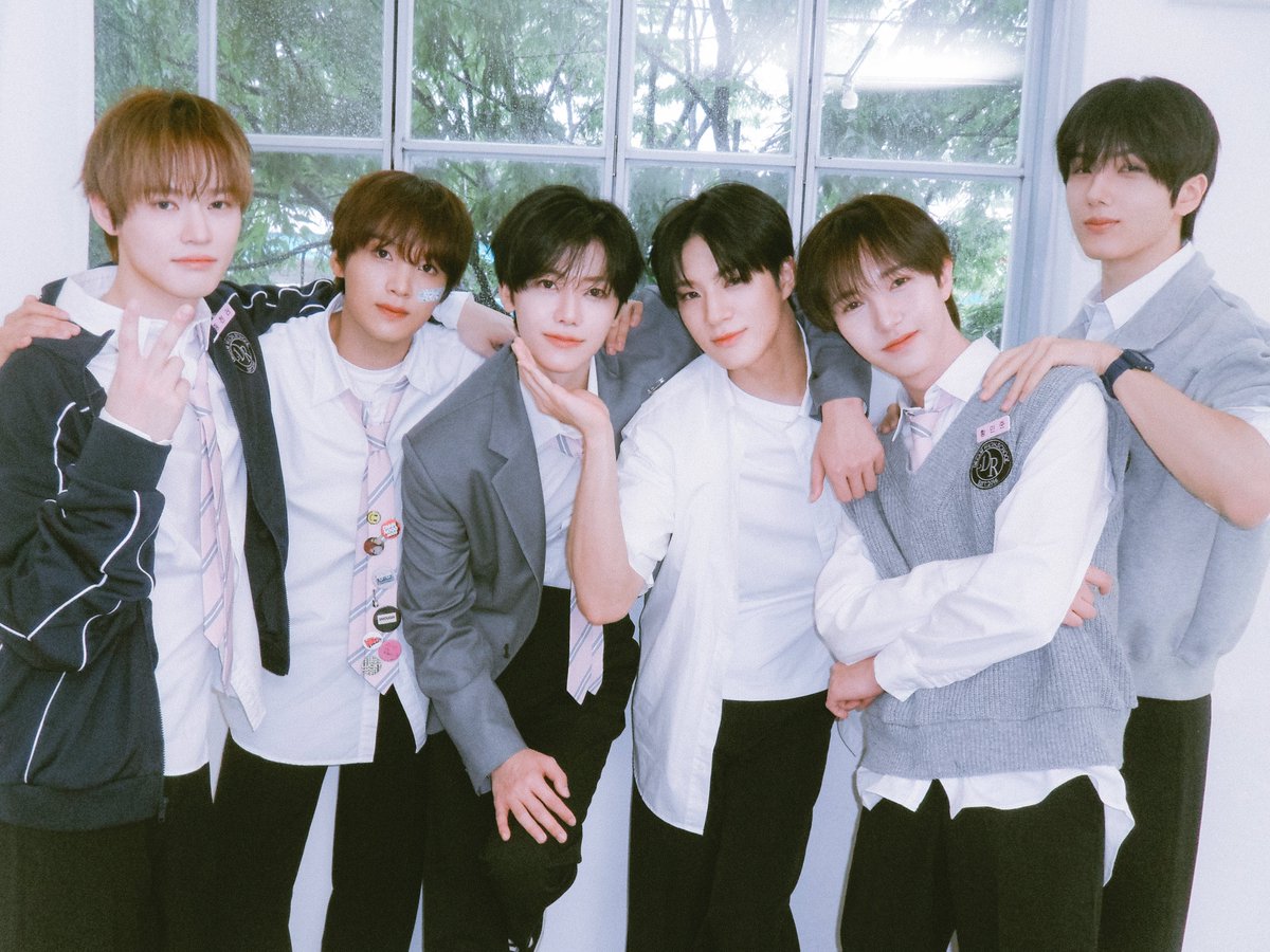 7DREAMVT_INA's tweet photo. [It's Dream time!⏰🩵]

🛑DREAMzen MISSION

let's make this tweet reach 825 rts‼️

1Rts = 1 vote

🍀May all the good things in this world surround our Dreamies🍀

#2026MAMAVOTE #NCTDREAM https://t.co/EsATl1iGR3