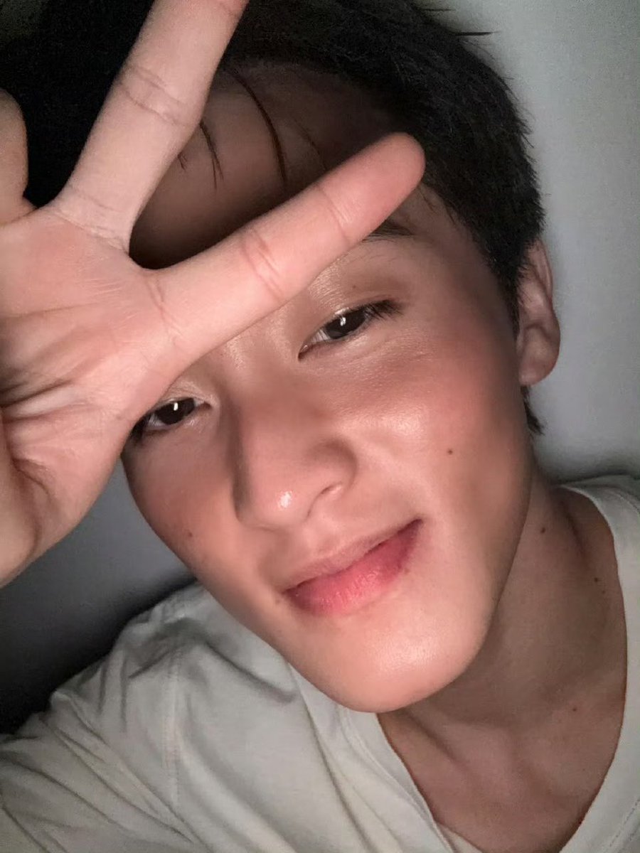 joyfularchives's tweet photo. mark weibo update! https://t.co/DnwOwb06l3