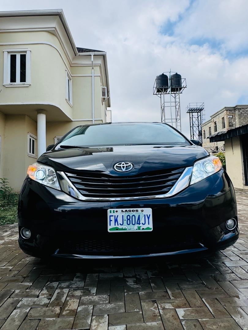 PELSAUTOS's tweet photo. CLEAN REGISTERED TOYOTA 2012 SIENNA XLE
10,500,000
07032328559 CALL OR WHATSAPP https://t.co/1kMWcPWPAH