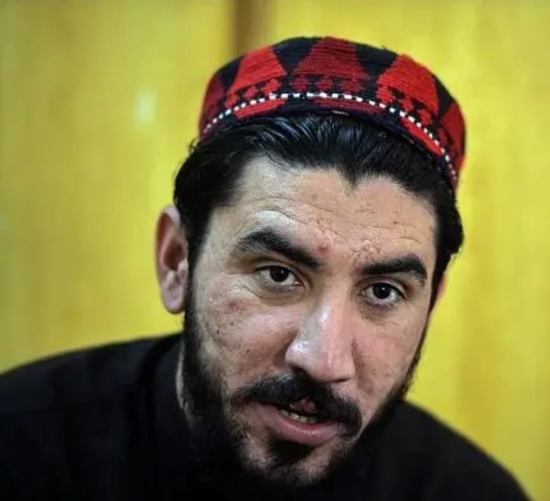 eaglepos's tweet photo. Pashtun Tahafuz Movement (PTM) leader Manzoor Pashteen said at the Hague Justice Dialogue conference that the Pakistani military and intelligence agencies create and fund armed groups, then displace residents of Khyber Pakhtunkhwa from their homes under the name of counterterrorism operations.

In his recorded speech, Pashteen expressed concern over targeted killings, enforced disappearances, military operations, and civilian casualties caused by landmines. He called on the international community, the United Nations, and the European Union to conduct urgent investigations.

He also called for the release of imprisoned PTM members and urged the suspension of aid to Pakistan, particularly trade privileges under the GSP scheme.

During Pashteen’s speech, Pakistani representatives Asif Durrani and Muhammad Junaid walked out of the conference in protest.