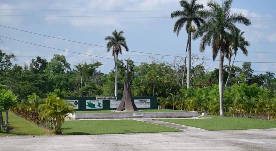 DeivyPrezMartn1's tweet photo. Manaca Ranzola, en el municipio de #Fomento, #SanctiSpíritusEnMarcha, es el sitio donde el Che  estableció su comandancia a finales de 1958. Allí radicó la Columna No. 8 "Ciro Redondo" tras su llegada el 16_10/1958. https://t.co/saSwEAtfKP
