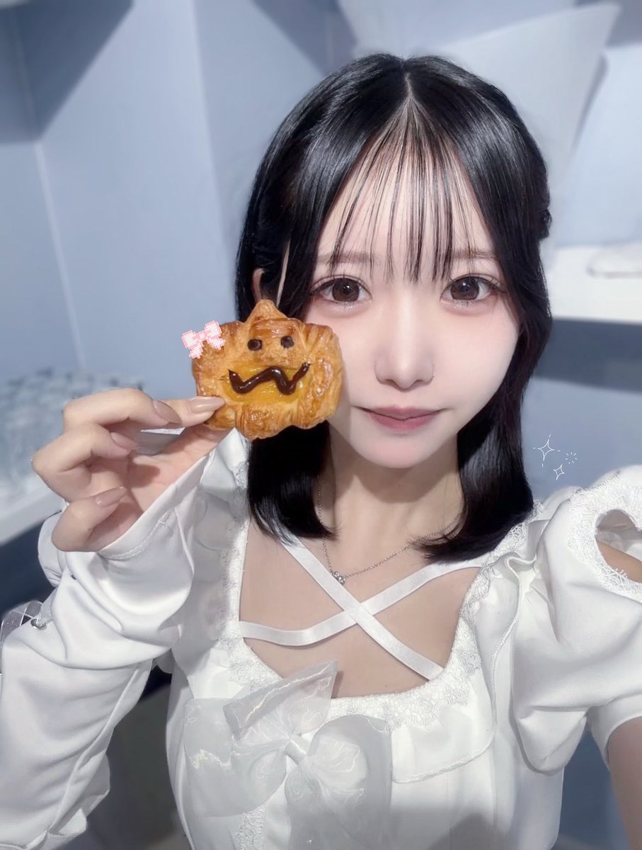 _uQuQu_'s tweet photo. .°ʚ ハオの出勤日 ɞ°. https://t.co/WLg5oxNxTk