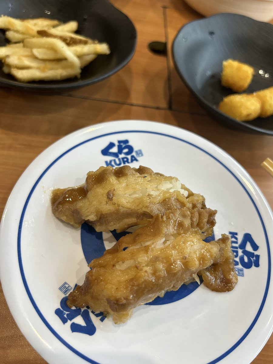 o_p_01's tweet photo. くら寿司なう https://t.co/GsTgajaxQW