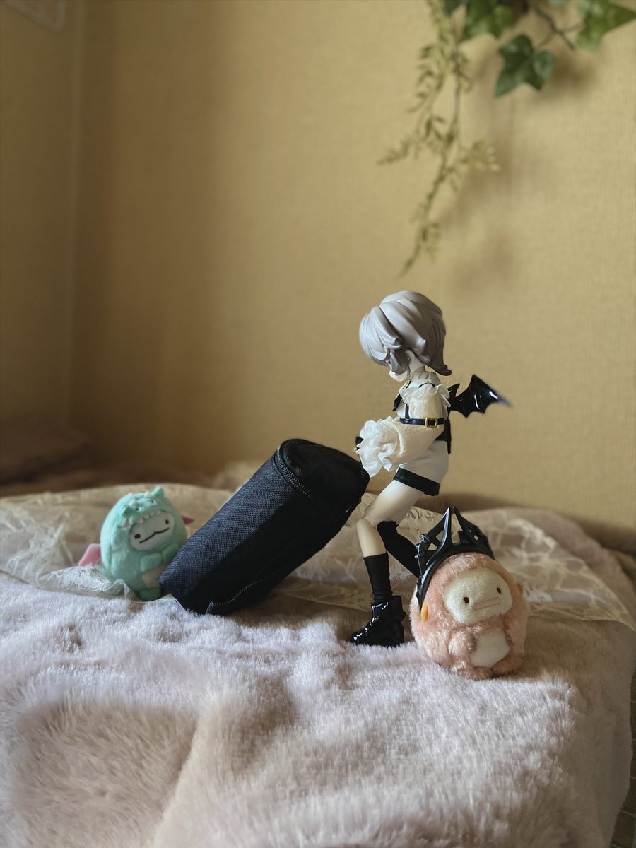 3nochano3's tweet photo. 物音がすると思って来てみたら…

#うちのこかわいい 
#ブラインドドール 
#ルナロア https://t.co/pUYWp4xGIM