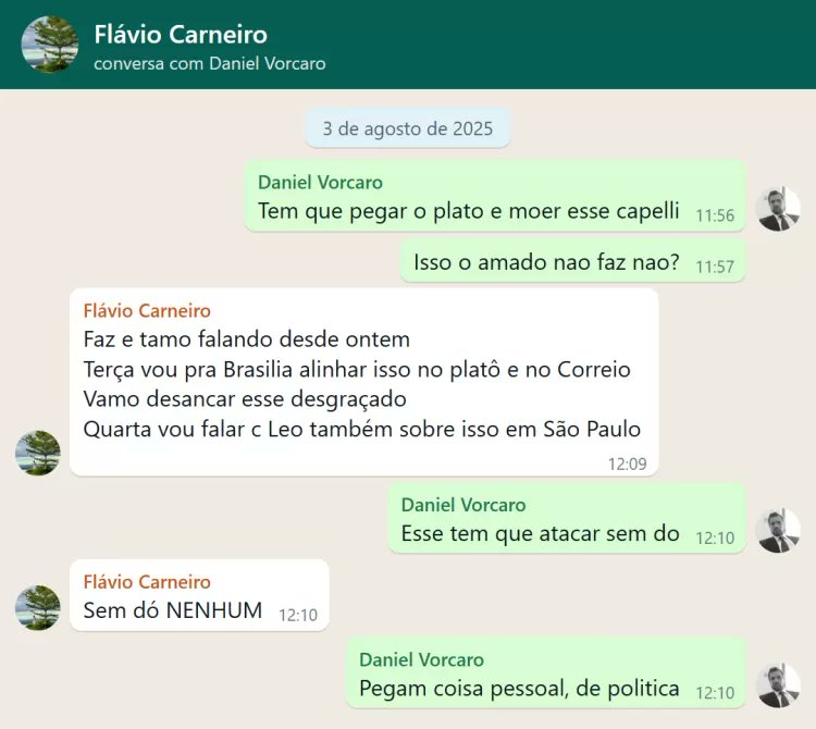 schmittpaula's tweet photo. Inacreditável: UOL publica artigo com mensagens entre Vocaro e Flávio Carneiro em que "Amado" é mencionado como jornalista de aluguel, e mesmo assim não menciona o nome do cara uma única vez no texto. Bizarro.
Por que o UOL está protegendo o "Amado"? 
Jornalismo de excelência 🤡 https://t.co/SQU800Uif1
