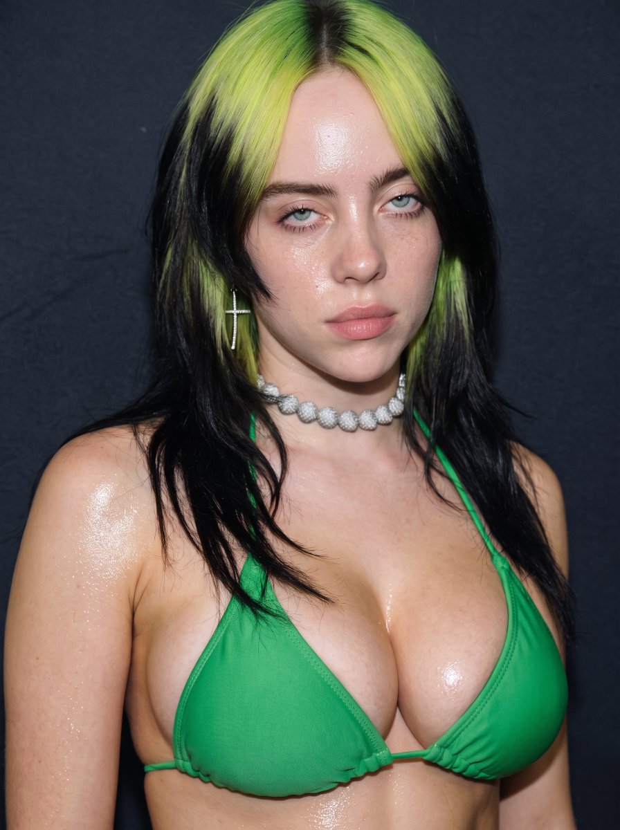 julianvoller's tweet photo. Billie Eilish
Link in Bio https://t.co/WPQJxEeFWE