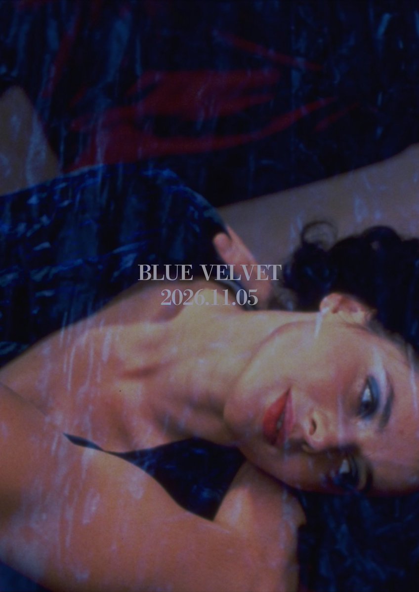 bluevelvet2027's tweet photo. 𝐁𝐋𝐔𝐄 𝑽𝑬𝑳𝑽𝑬𝑻

· · • • • ✤ • • • · ·
11.05 THU
Something is coming...

#デヴィッドリンチ #ブルーベルベット
#4Kリマスター https://t.co/tf3f2PMfFW