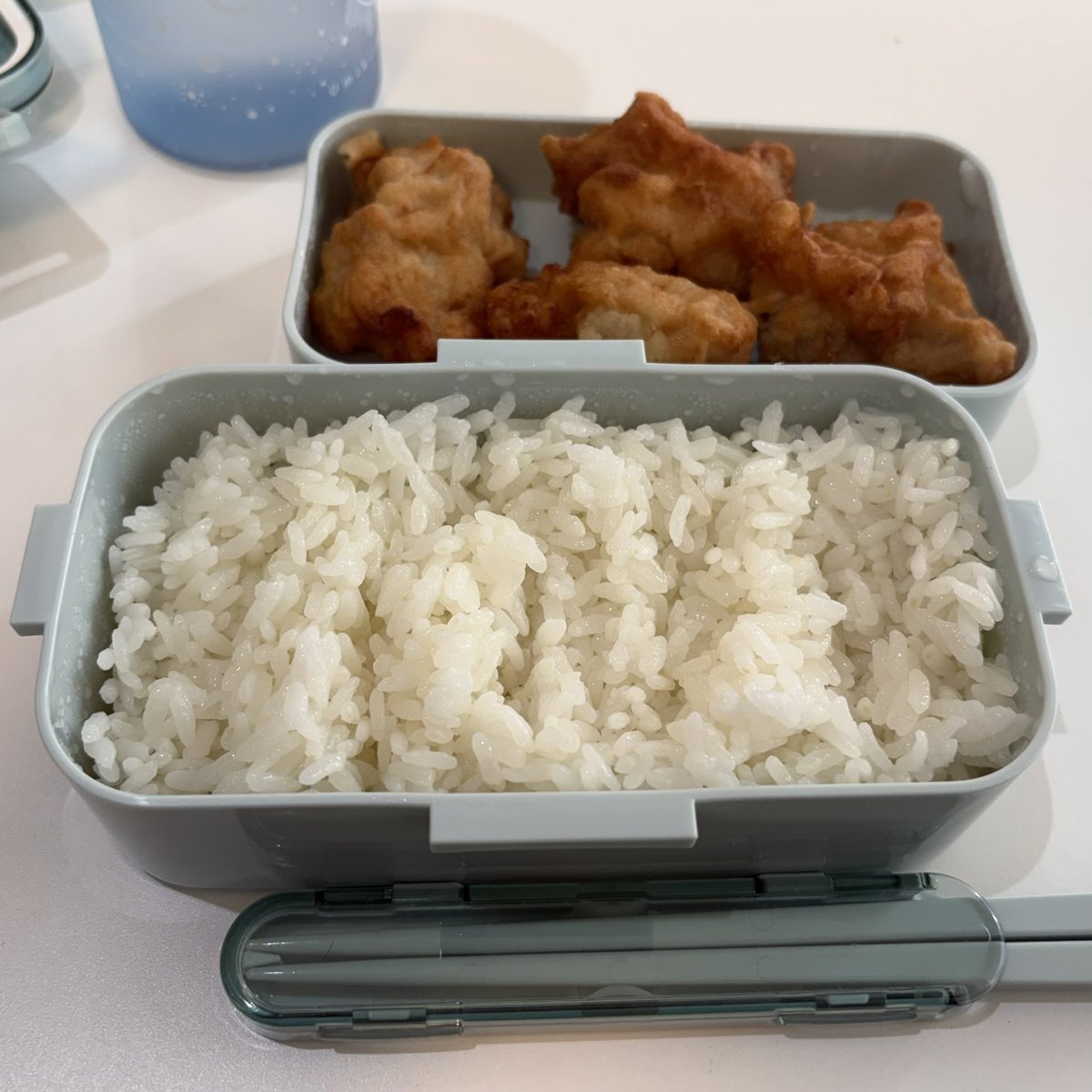 bls9et's tweet photo. 私の朝ごはんと昼ごはん見て
（白米は合わせて1合） https://t.co/KROBdkdtgg