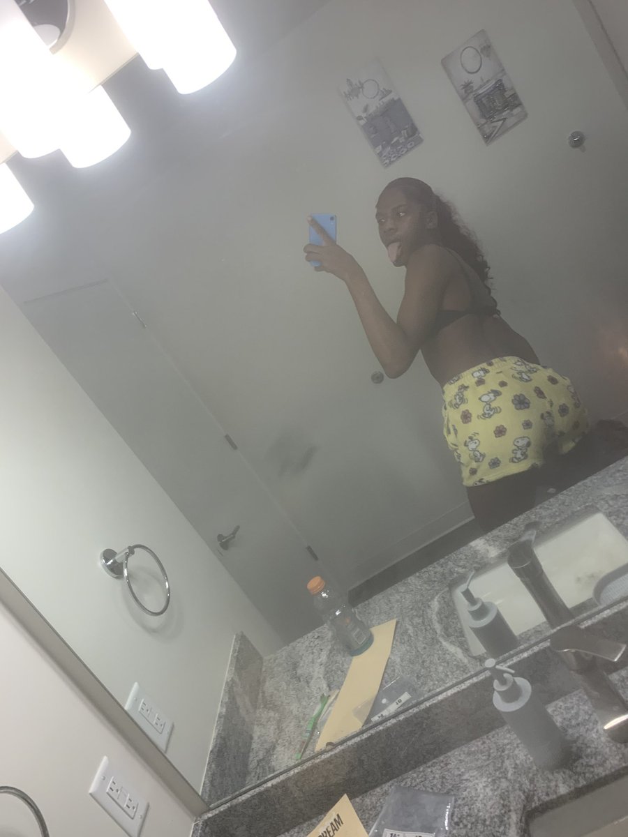 luckyCharmsxz's tweet photo. Tall & Prettyv💕
#madisonfreaks #608freaks #wisconsinfreaks https://t.co/3h4nNqgkTH