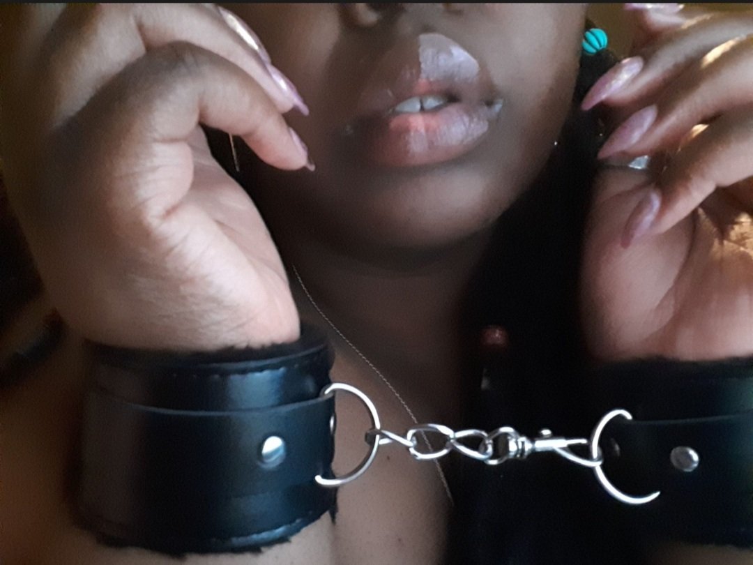 N64Override's tweet photo. I'll be good! #bbw #ebony #blackbbw #nsfw https://t.co/IvfigM3NAi