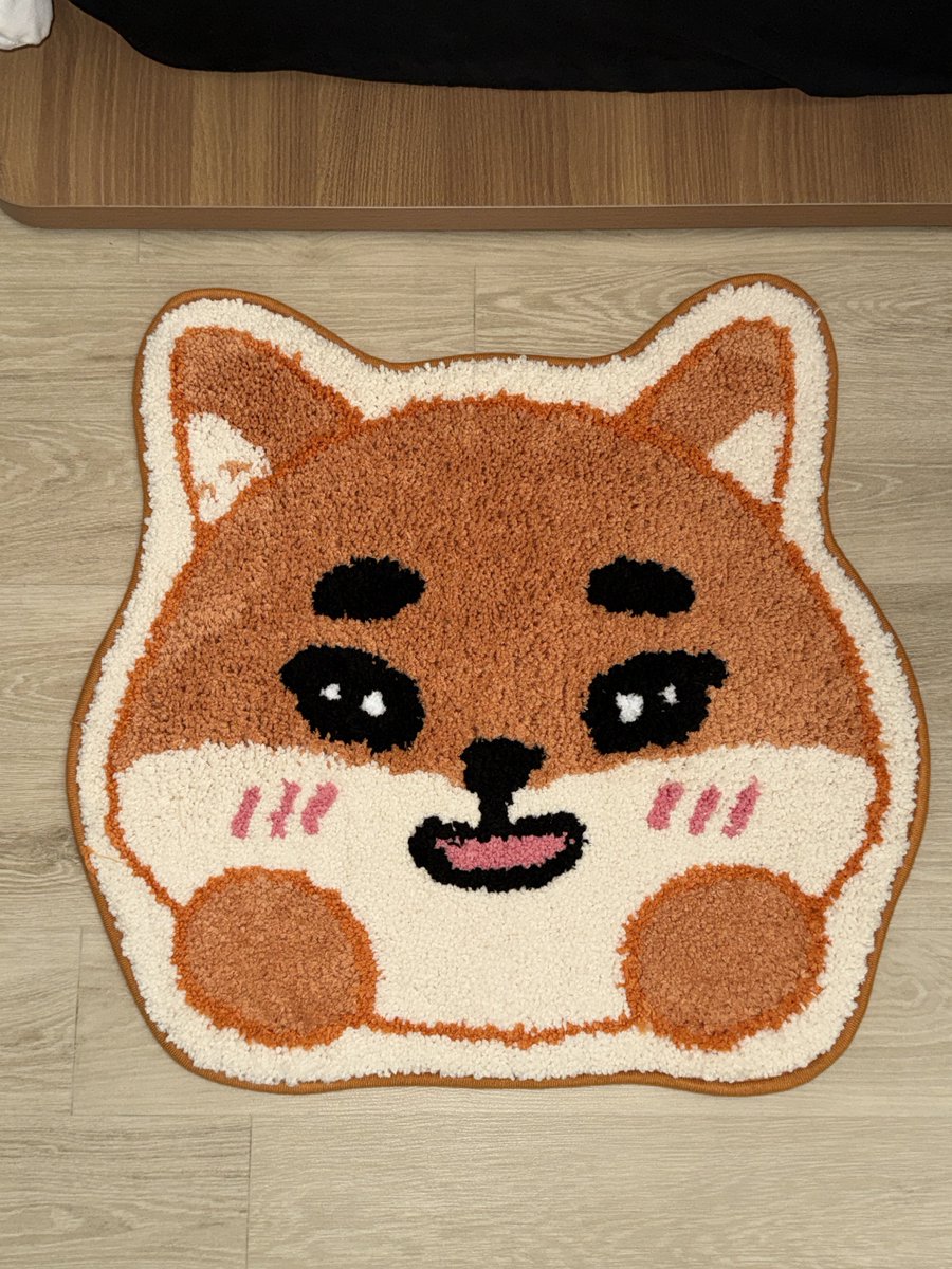 moreumee's tweet photo. 여러분 저 롱다리 케둥이랑  러그왓어요 
개애애애애존귀 …. 와 롱다리 너무웃기게생김 ㅜㅜㅜㅜㅜㅜ ♡  영케이랑 너무똑같아…. https://t.co/PzvX8qf6ux