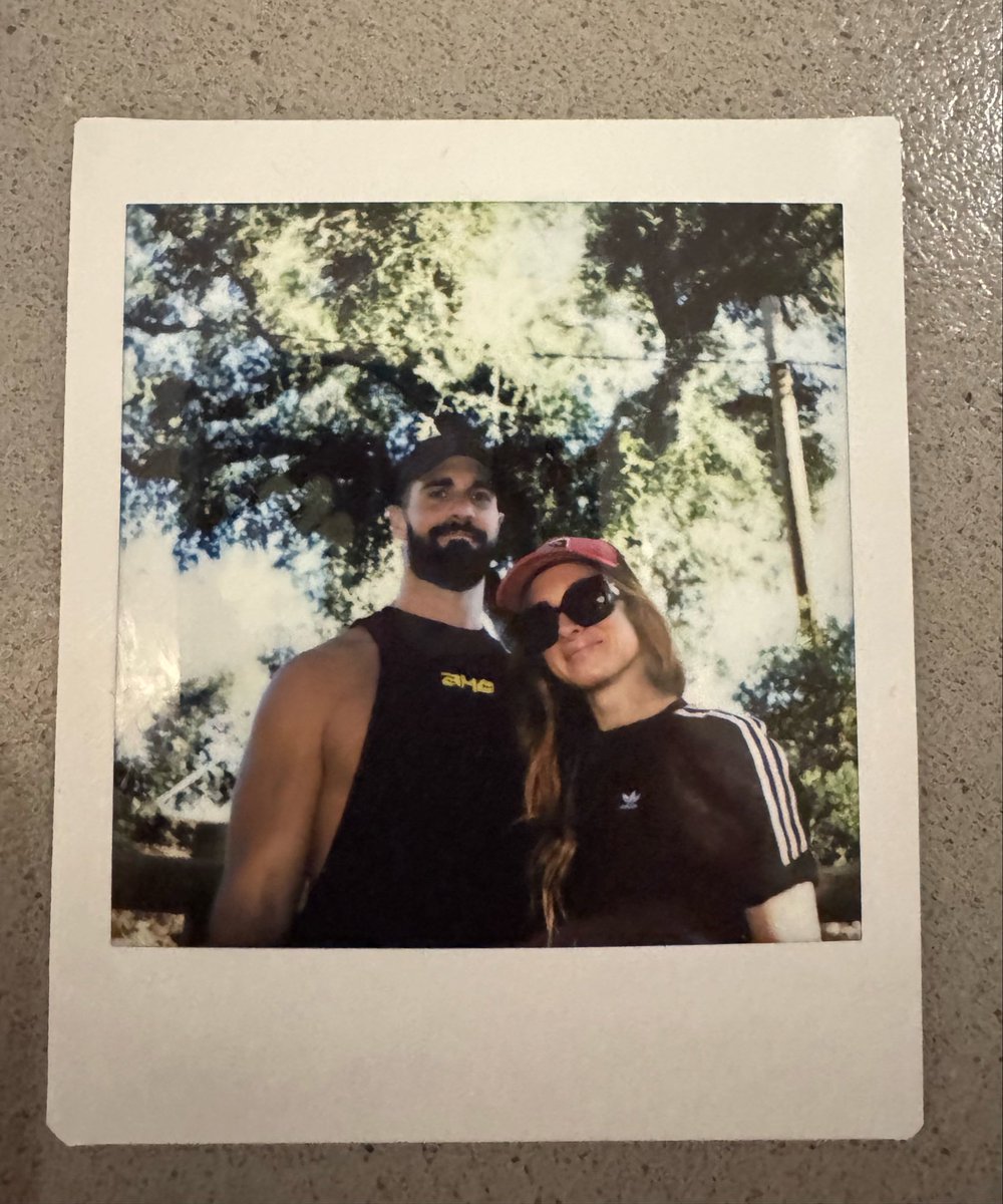 BeckyLynchWWE's tweet photo. Roux took this picture

@WWERollins https://t.co/CF0aVUtMCM