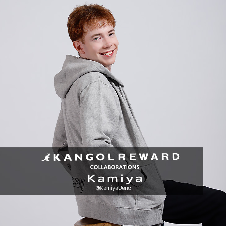KamiyaUeno's tweet photo. なんと！！この度、KANGOL REWARD様とのコラボが実現しました！！🎉✨

Tシャツ・ジップパーカー・トートバッグの3アイテムをデザインさせていただきました！😭🔥

ぜひチェックしてもらえると嬉しいです！！🙌
🛒 受注期間：12/1（火）23:59まで
🔗 商品ページ：https://t.co/G5EM8nJ91b https://t.co/QcGDi570Mq